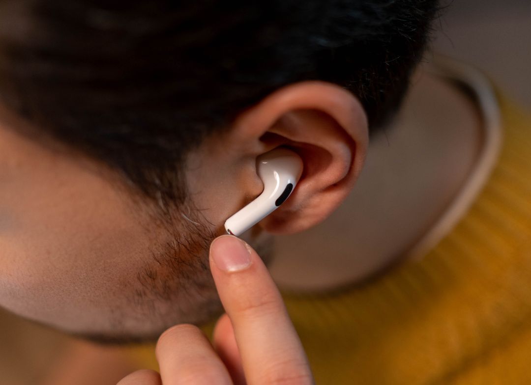 AirPods Users’ Ears